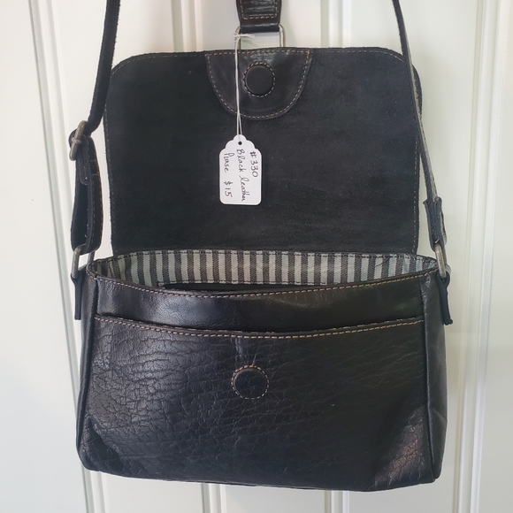 Black Leather Crossbody Purse 👛 - Picture 8 of 16